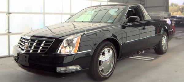 2006 Cadillac DTS Livery 4dr Sedan Automatic — photo 2