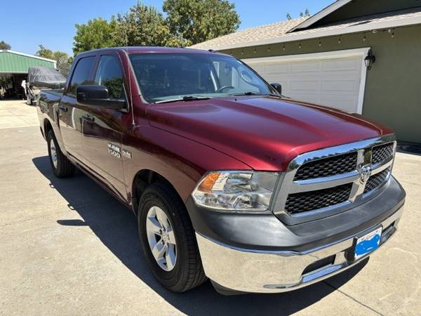 2017 RAM 1500 Tradesman — photo 1