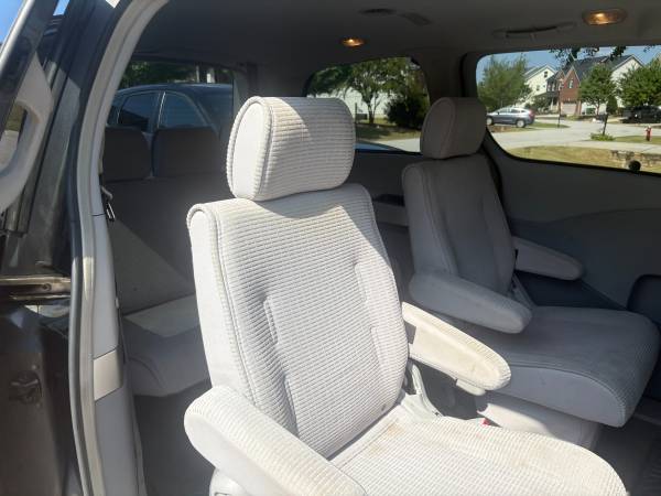 2004 Nissan Quest 3.5 S 4dr Front-wheel Drive Automatic — photo 2