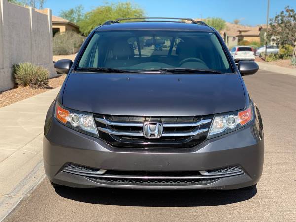 2016 Honda Odyssey LX Passenger Van Automatic — photo 2