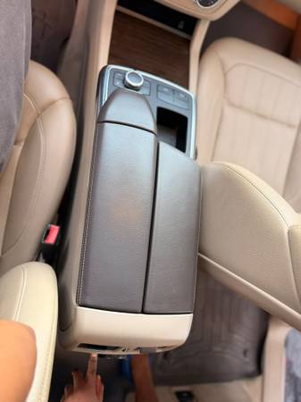 2013 Mercedes-Benz GL-Class Base GL 450 — photo 10