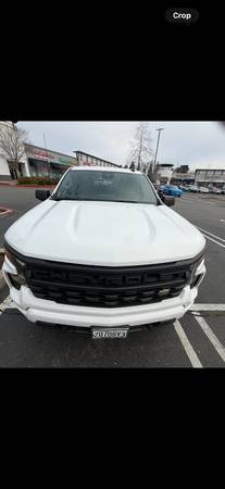 2024 Chevrolet Silverado 1500 Custom — photo 4