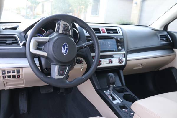 2015 Subaru Legacy 2.5i Premium — photo 10