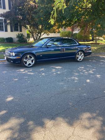2007 Jaguar Vanden Plas — photo 4