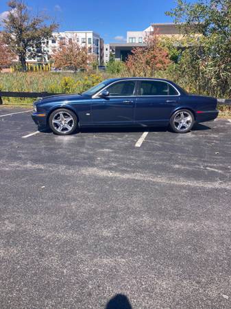 2007 Jaguar Vanden Plas — photo 1