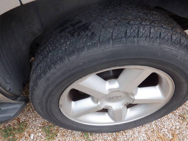 2008 Chevrolet Tahoe LT 4x4 Automatic — photo 9