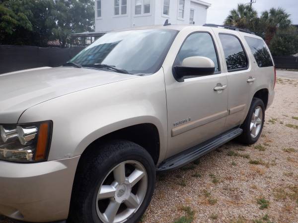 2008 Chevrolet Tahoe LT 4x4 Automatic — photo 1