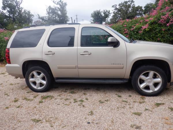 2008 Chevrolet Tahoe LT 4x4 Automatic — photo 3