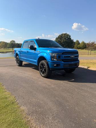 2019 Ford F-150 Platinum — photo 2