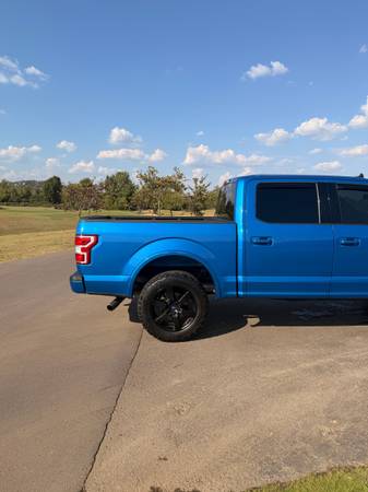 2019 Ford F-150 Platinum — photo 4