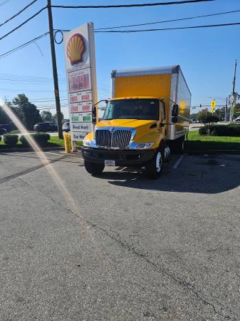 2019 Nissan International 26ft — photo 3