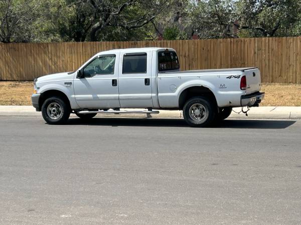 2002 Ford E 350 Super Duty XL Wagon Automatic — photo 12