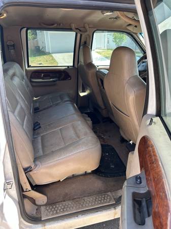 2002 Ford E 350 Super Duty XL Wagon Automatic — photo 8