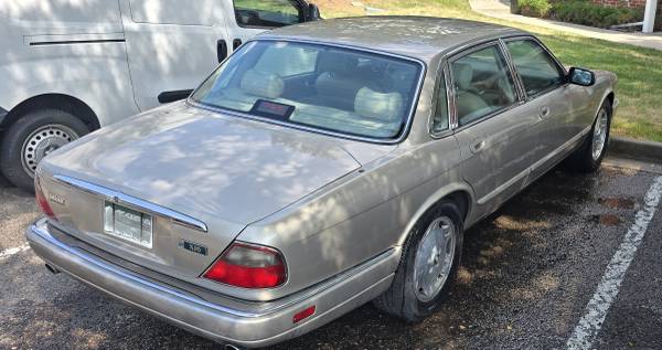 1996 Jaguar Xj6 Sedan — photo 5
