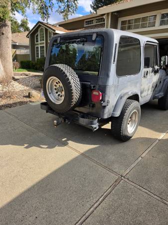 1993 Jeep Wrangler Base 2dr 4WD SUV — photo 5