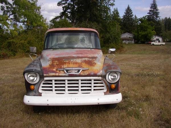 1957 Chevrolet Ton Pickup — photo 1