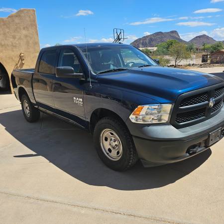 2021 RAM 1500 Tradesman 4x4 Crew Cab 153.5 in. WB Automatic — photo 2