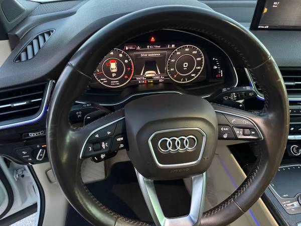 2018 Audi Q7 3.0T Prestige — photo 7