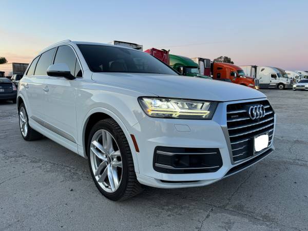2018 Audi Q7 3.0T Prestige — photo 1