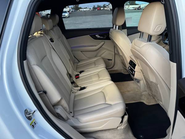 2018 Audi Q7 3.0T Prestige — photo 12