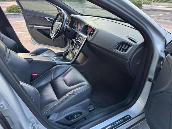 2015 Volvo S60 T5 — photo 9