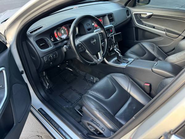2015 Volvo S60 T5 — photo 12