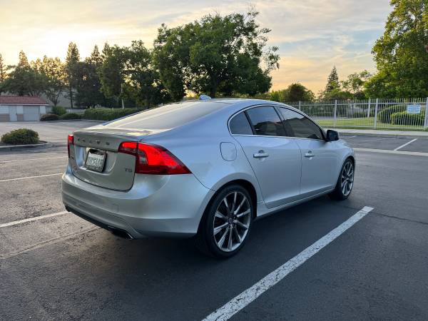 2015 Volvo S60 T5 — photo 3