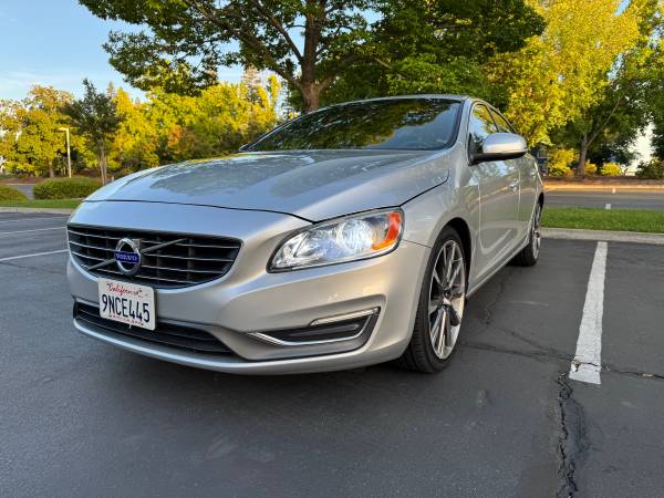 2015 Volvo S60 T5 — photo 2