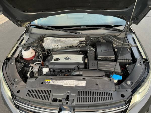 2013 Volkswagen Tiguan SEL — photo 3