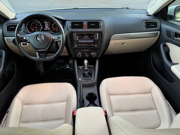 2017 Volkswagen Jetta 1.4T SE — photo 6