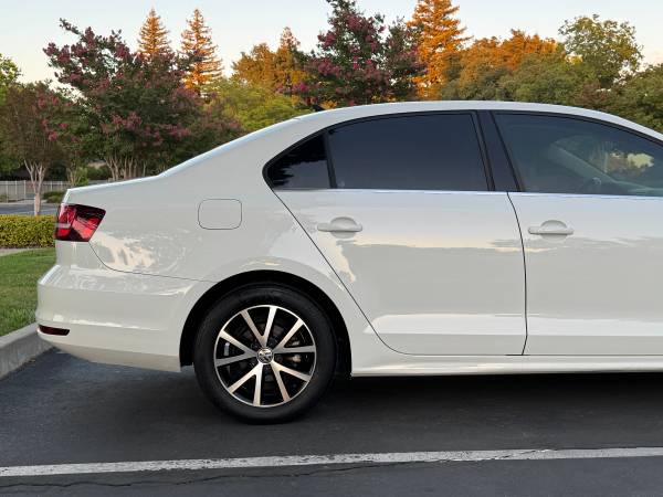2017 Volkswagen Jetta 1.4T SE — photo 12