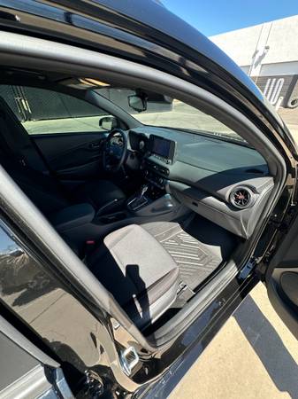 2022 Hyundai Kona N Base 4dr Front-Wheel Drive Automatic — photo 10