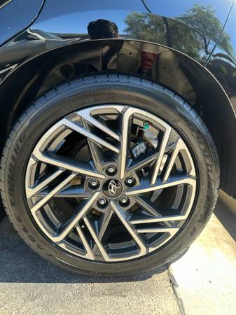 2022 Hyundai Kona N Base 4dr Front-Wheel Drive Automatic — photo 8