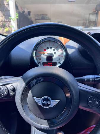 2013 MINI Cooper Countryman — photo 11