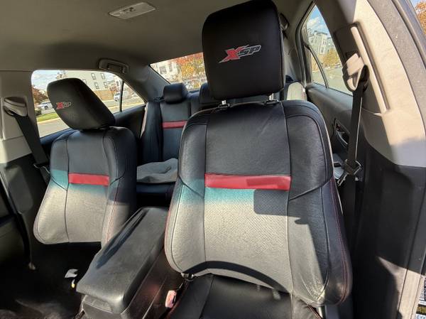 2014 Toyota Camry SE — photo 11