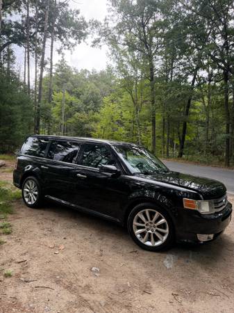 2010 Ford Flex SEL 4dr All-wheel Drive Automatic — photo 2
