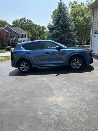 2024 Mazda Cx Preferred — photo 2