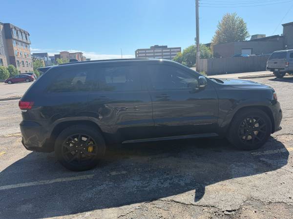 2018 Jeep Grand Cherokee Trackhawk — photo 2