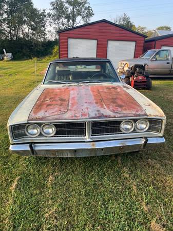1966 Dodge Coronet — photo 4