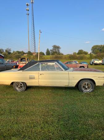 1966 Dodge Coronet — photo 3