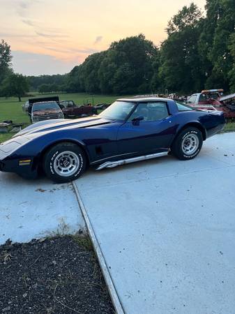 1980 Chevrolet Corvette — photo 1