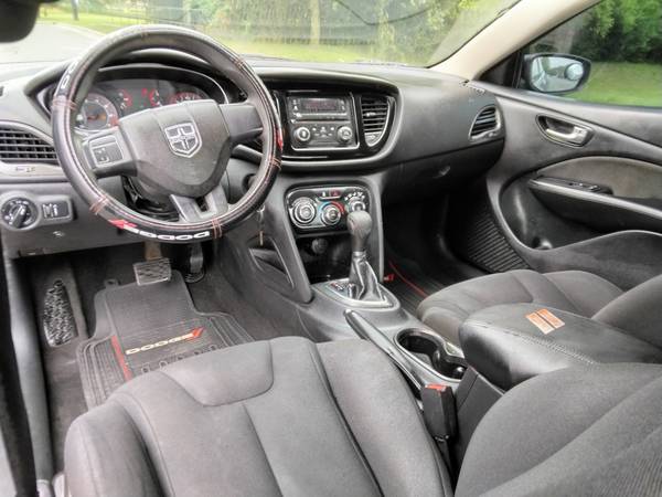 2013 Dodge Dart SE — photo 10