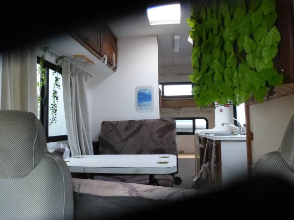 1996 Isuzu Camroad Camper — photo 11