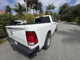 2019 RAM 1500 Classic SLT 4x4 Quad Cab 140 in. WB Automatic — photo 9
