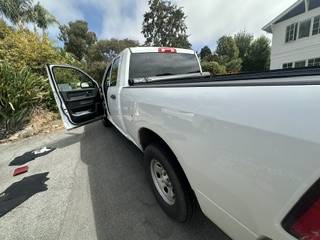 2019 RAM 1500 Classic SLT 4x4 Quad Cab 140 in. WB Automatic — photo 8