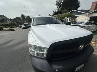 2019 RAM 1500 Classic SLT 4x4 Quad Cab 140 in. WB Automatic — photo 2