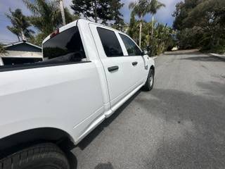 2019 RAM 1500 Classic SLT 4x4 Quad Cab 140 in. WB Automatic — photo 4