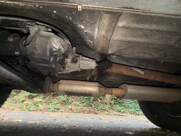 1988 Jeep Cherokee Base 4dr SUV — photo 11