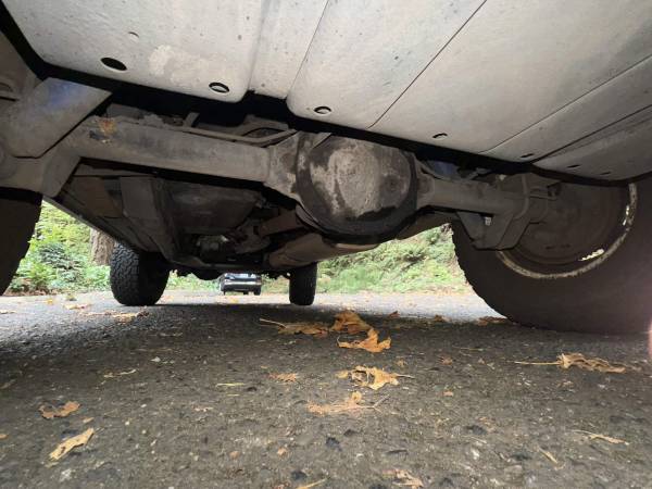 1988 Jeep Cherokee Base 4dr SUV — photo 12