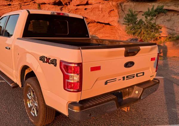 2020 Ford F-150 Platinum — photo 4